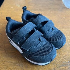 Puma Velcro Sneakers Size 7C